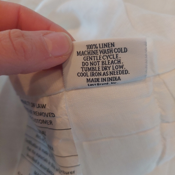 NWOT! Quince Linen Set Of 2 White Box Quilted Shams! --King (S4) - Picture 7 of 8